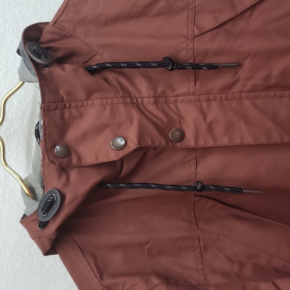 Red Herring Jacket - Picture 3 of 15